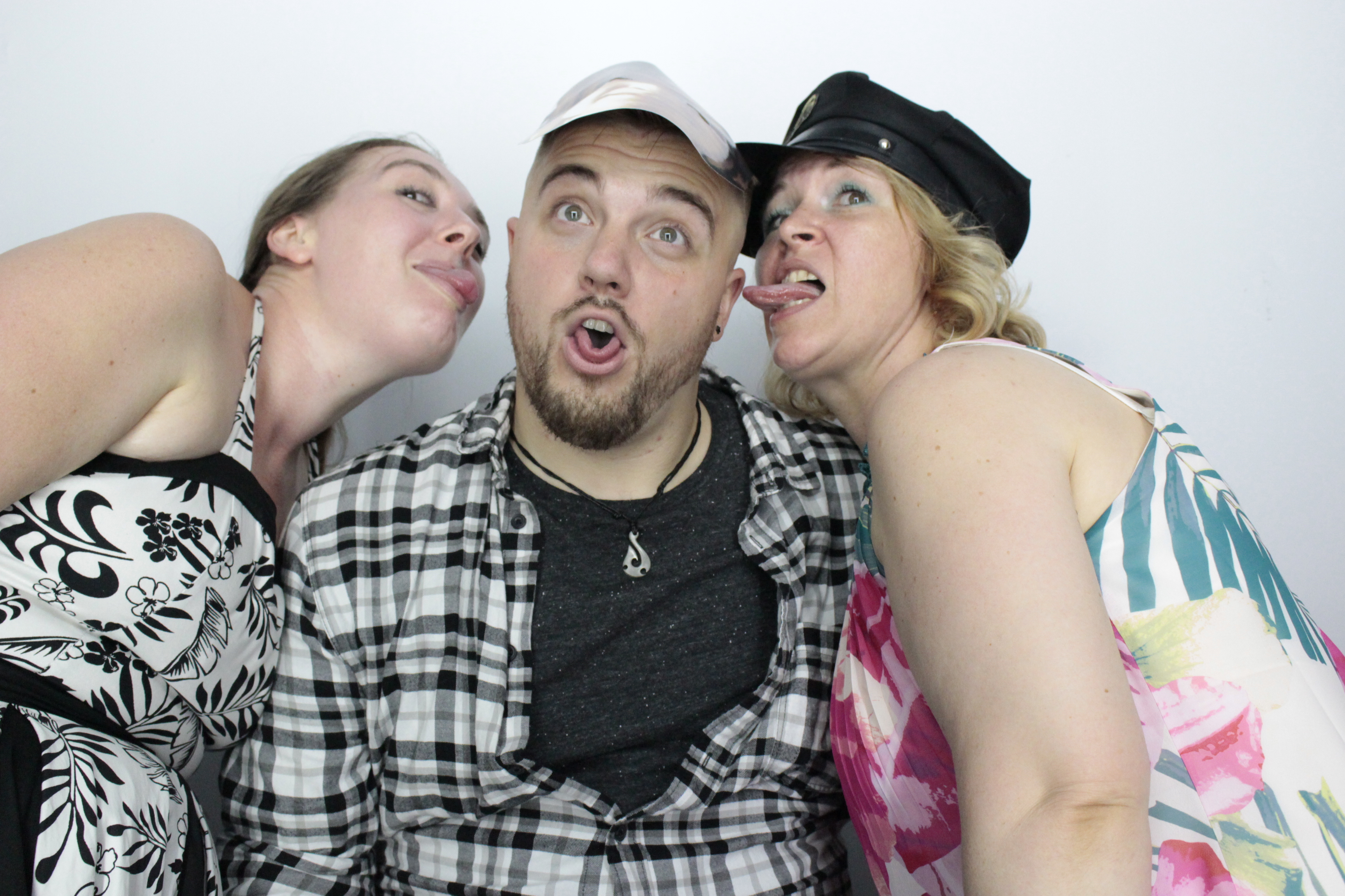 Kerry's 30th Birthday | View more photos from the event at gallery.myphotoboothexperience.co.uk/u/MyPhotoBoothExperienceLtd/Kerrys-30th-Birthday